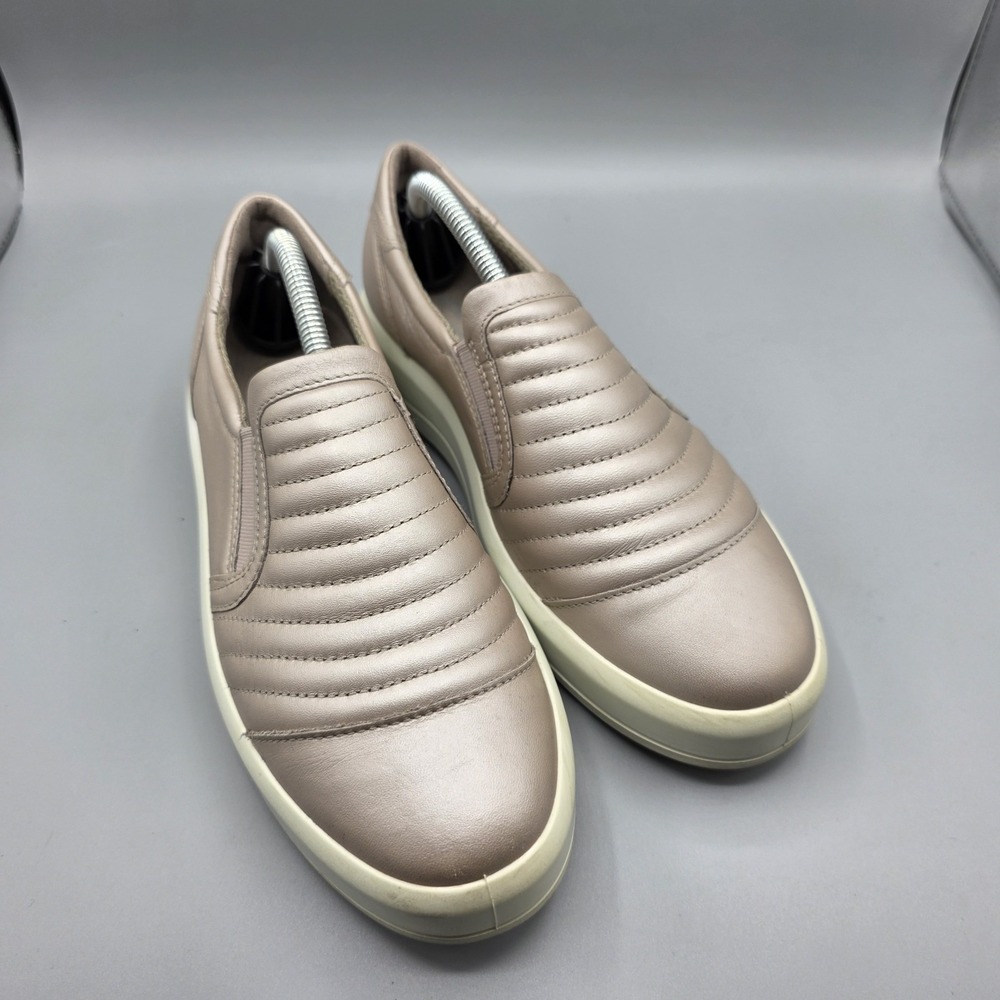 Ecco Sneakers Womens 38 Pink Leather Platform Comfort Shimmer Metallic Slip On‎